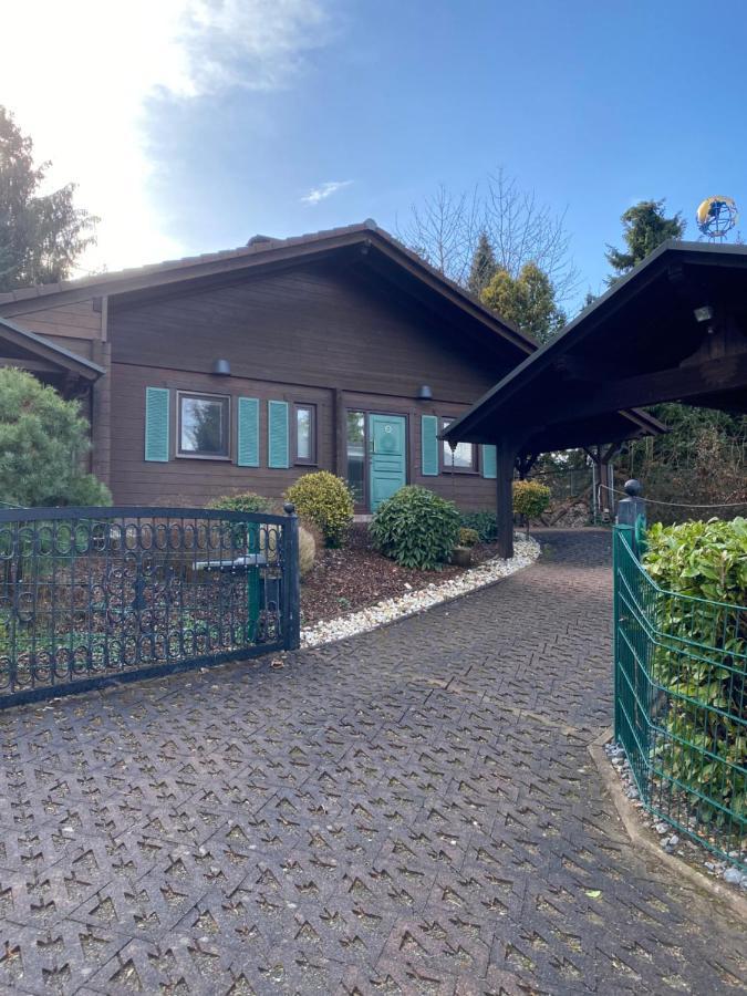 Gemuetliches Holzhaus In Idyllischer Lage Ruppichteroth Bagian luar foto
